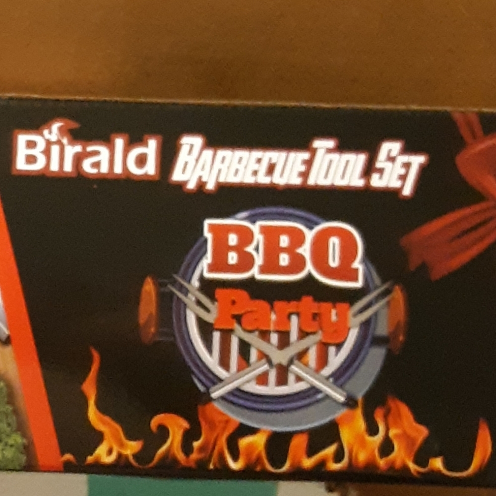 Bbq tool/ grill set